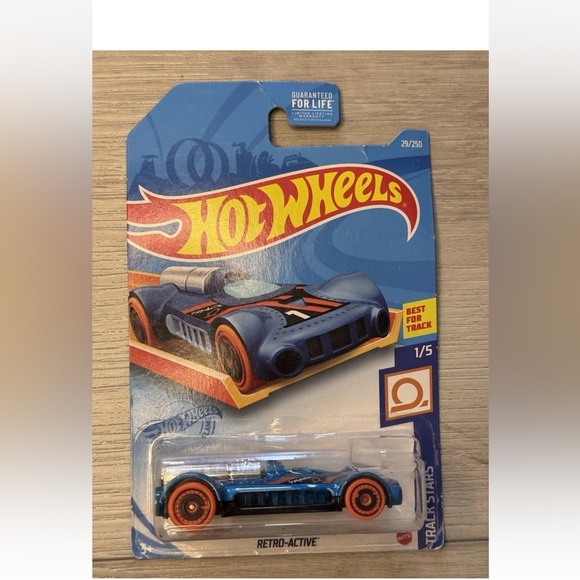 Hot Wheels Cars Lot Of 7 Bellair Cruiser Corvette Pacifica Race Track Rescue - Picture 7 of 9